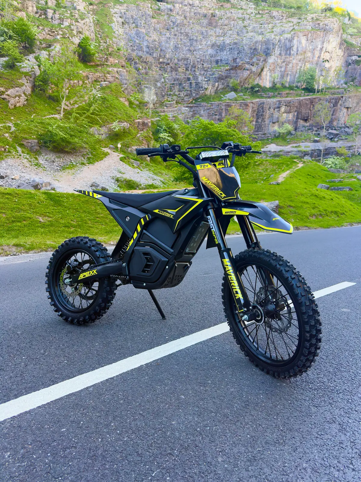 Electric moto